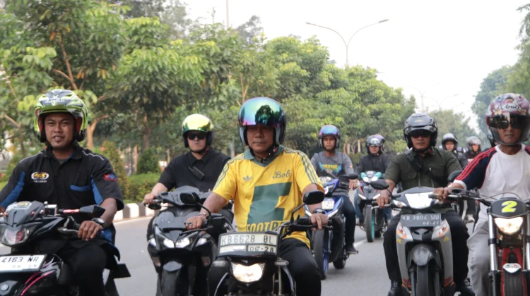 Hut ke-20 MX Club Pontianak, Wagub Ajak Komunitas Otomotif Gencarkan Aksi Sosial