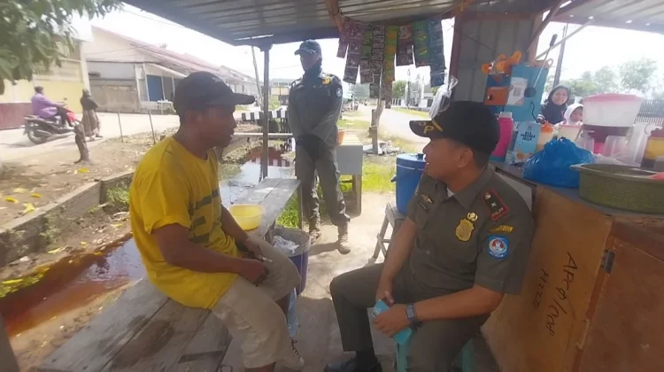 Satpol PP Kubu Raya Minta Sabtu Ini PKL di Depan STAKN Sudah Bongkar Lapaknya