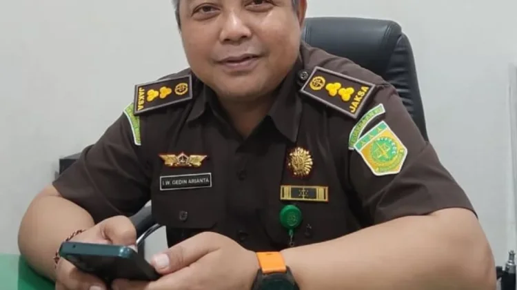 Kajati Kalbar Periksa Keterlibatan Pegawai Kejari Sekadau Terkait Kasus Emas