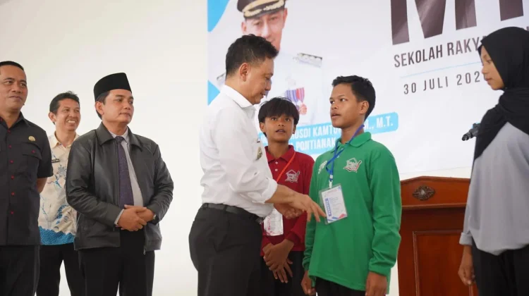 270 Anak Pontianak Timba Ilmu di Sekolah Rakyat