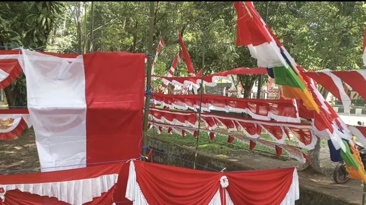 Menjelang HUT RI, Penjual Bendera Harap Antusias Warga Meningkat