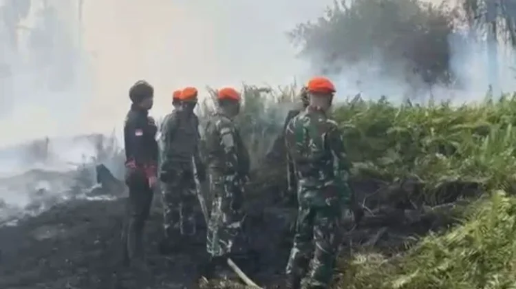 Yonko 466 Pasgat Perkuat Pemadaman Karhutla di Kubu Raya