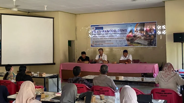 30 Petani Mempawah Perkuat Bisnis dan Keuangan Usaha Tani