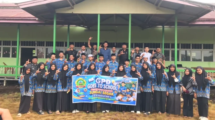 GPD Goes To School, Pemuda Sungai Segak Dorong Pelajar Desa Siap Hadapi Era Digital