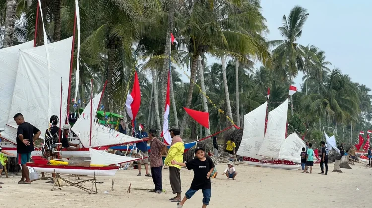 Tradisi Antar Ajong Sambas Tampil Modern, Budaya Tetap Terjaga