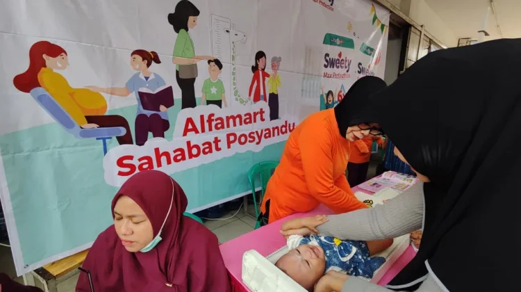 Komitmen Program Alfamart Sahabat Posyandu, Jangkau 8.400 Penerima Manfaat