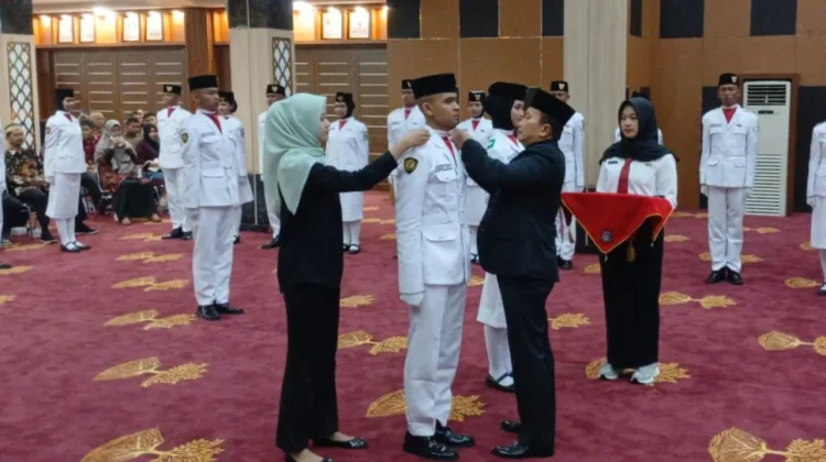 28 Paskibraka Kubu Raya Dikukuhkan, Sujiwo Tekankan Ikrar dan Keteladanan