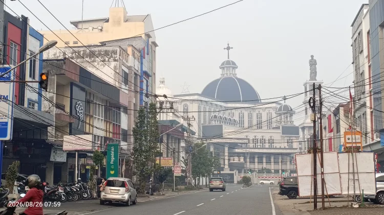 ISPU Pontianak Capai 233, Udara Sangat Tidak Sehat