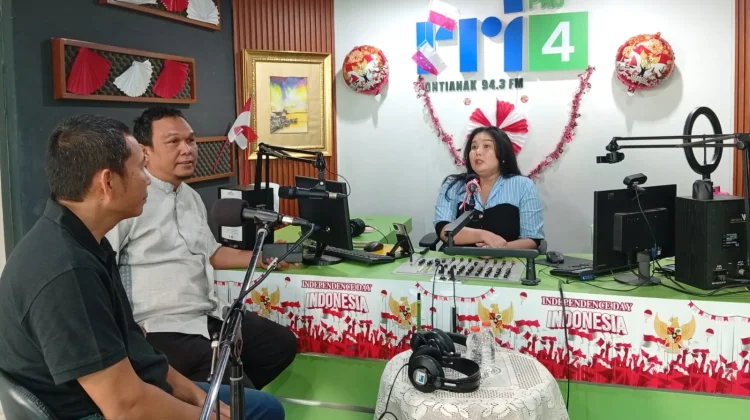 Budaya Menyampaikan Pendapat lewat Podcast di Media Sosial