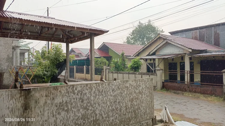 Hujan Singkat Guyur Pontianak, Warga Harap Kemarau Berakhir