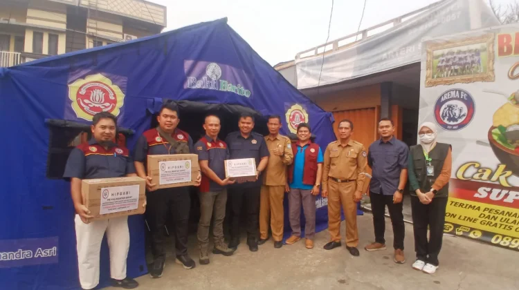 HIPGABI Salurkan Bantuan Kesehatan untuk Relawan Karhutla