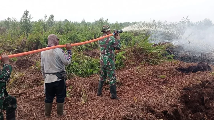 Satgas Penyuluh Karhutla TNI Dorong Perubahan Perilaku Warga Cegah Karhutla