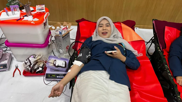 Respon Positif Salah Satu Peserta Donor Darah RRI Pontianak bersama PMI