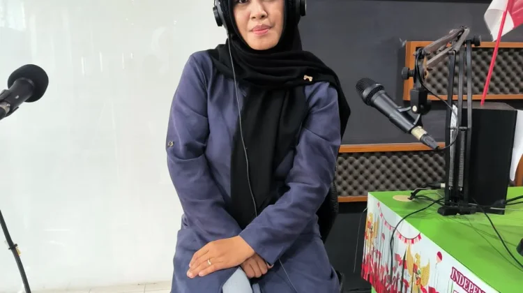 Karyawan Asuransi, Kini Tekuni Usaha Rumahan Stik Ketan Beragam Variasi