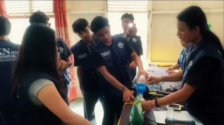 Mahasiswa KKN UPB Pontianak Ajak Petani Cabai Membuat Pestisida Nabati