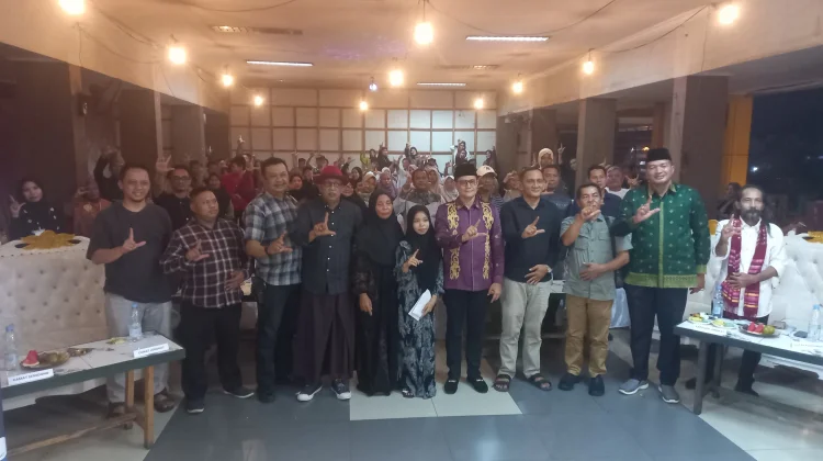 Aksi Kemanusiaan dan Panggung Seni Warnai Hari Literasi di Jungkat