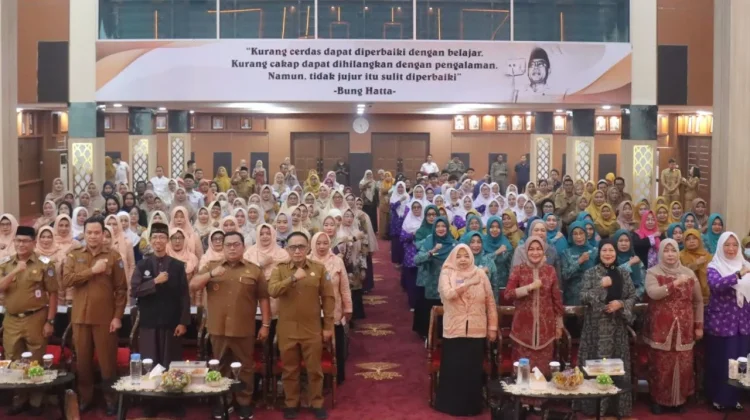 Seminar Keluarga Tangguh Soroti Pengasuhan Anak di Era Digital
