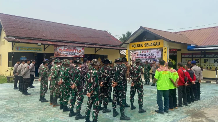 Mabes TNI Ajak Warga Selakau Perkuat Pencegahan Karhutla