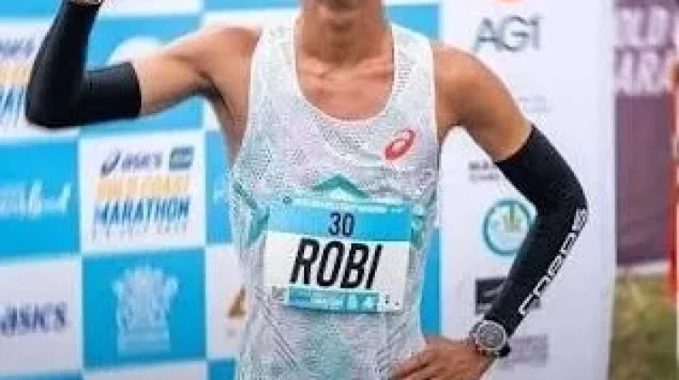 Sosok Robi Sianturi: Berprestasi tanpa Meninggalkan Salat