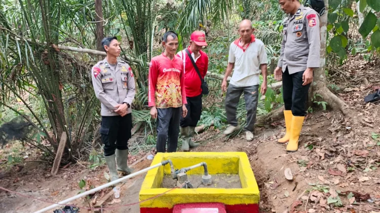 Polres Melawi Rampungkan 14 Titik Sumur Bor Siap Pakai