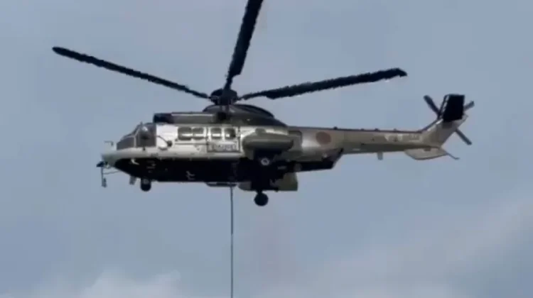 Helikopter Super Puma H225 Angkut 60.000 Liter Air Padamkan Karhutla di Ketapang
