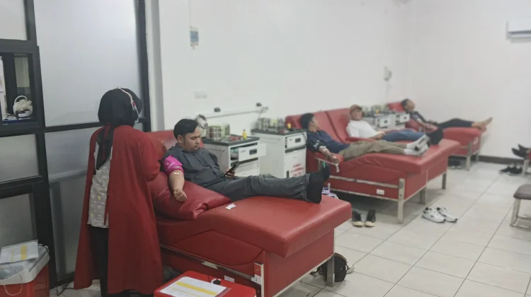 Hari Bhakti Postel Ke-81, Komunitas Postel Gelar Donor Darah