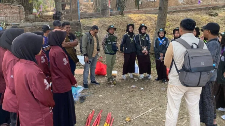 Kontingen Pramuka Santri Kalbar Tiba di PPSN VI Malang