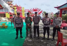 Aparat Gabungan Kawal Ibadah Imlek di Sambas