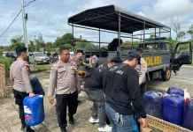 Polisi Tertibkan Puluhan Jerigen dan Tangki Siluman di SPBU
