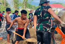 Semangat TMMD Sintang Mengalir di Bulan Puasa
