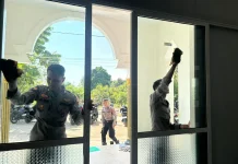 Kapolres Kubu Raya Pimpin Kurve, Ciptakan Masjid Bersih dan Rapi