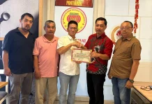 Inisiator MABT Pontianak Terima Penghargaan Imlek 2577