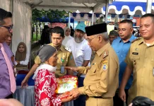 Sembako Murah pada Operasi Pasar untuk Warga Kurang Mampu jelang Idulfitri