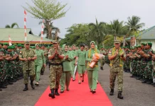 Pangdam XII/Tpr Perkuat Soliditas Prajurit Korem 121/Abw