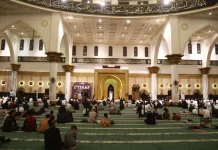 Remaja Mujahidin Siapkan 1.000 Porsi Sahur untuk Jamaah I’tikaf di 10 Malam Terakhir