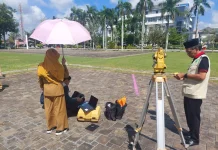 Tim Hisab Rukyat Kemenag Kalbar Kalibrasi Arah Kiblat Halaman Kantor Gubernur