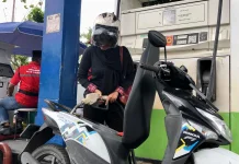 Warga Tak Boleh Panik, Suplai BBM ke Sambas Ditambah