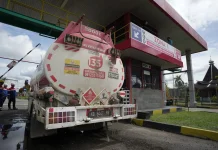 Pertamina Pastikan BBM Aman, dan Tambah Mobil Tangki Penyaluran BBM di  Kalbar