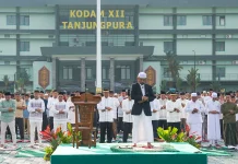 Pangdam XII/Tpr Salat Idulfitri Bersama Warga Kubu Raya