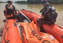Tim SAR Temukan Penumpang KM Sulawesi yang Jatuh di Sungai Kapuas