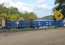 Libur Lebaran di Sambas, Danau Sebedang Ramai Dikunjungi