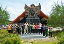 Pangdam Tinjau Langsung Wajah Perbatasan di Jagoi Babang