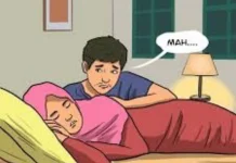 Suami Memercikan Air Membangunkan Istri Salat