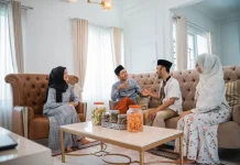 Mengintip Etika Bertamu yang Mulai Tergeser