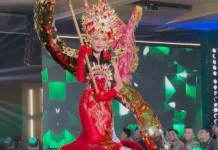 Angelia Pukau Penonton dengan Busana Cap Go Meh di Preliminary Putri Indonesia