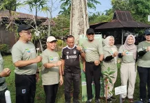 Hari Bumi Gubernur Kalbar Ajak Masyarakat Hijaukan Bumi lewat Penanaman Pohon