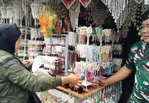 Kerajinan Kerang Lemukutan Jadi Daya Tarik Wisatawan