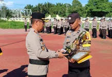 Bhabinkamtibmas Radak II Bawa Polsek Terentang Juara Satkamling