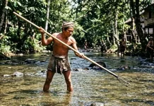 Cara Tradisional Masyarakat Kampung Zaman Dulu Mencari Ikan
