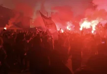Antusiasme Viking Kalbar Warnai Nobar Persib Bandung di CW Okto Ayani 2